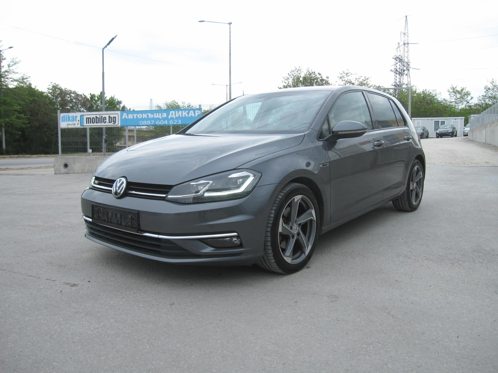 VW Golf R-Line, 1, 6-TDI, Digital, Matrix