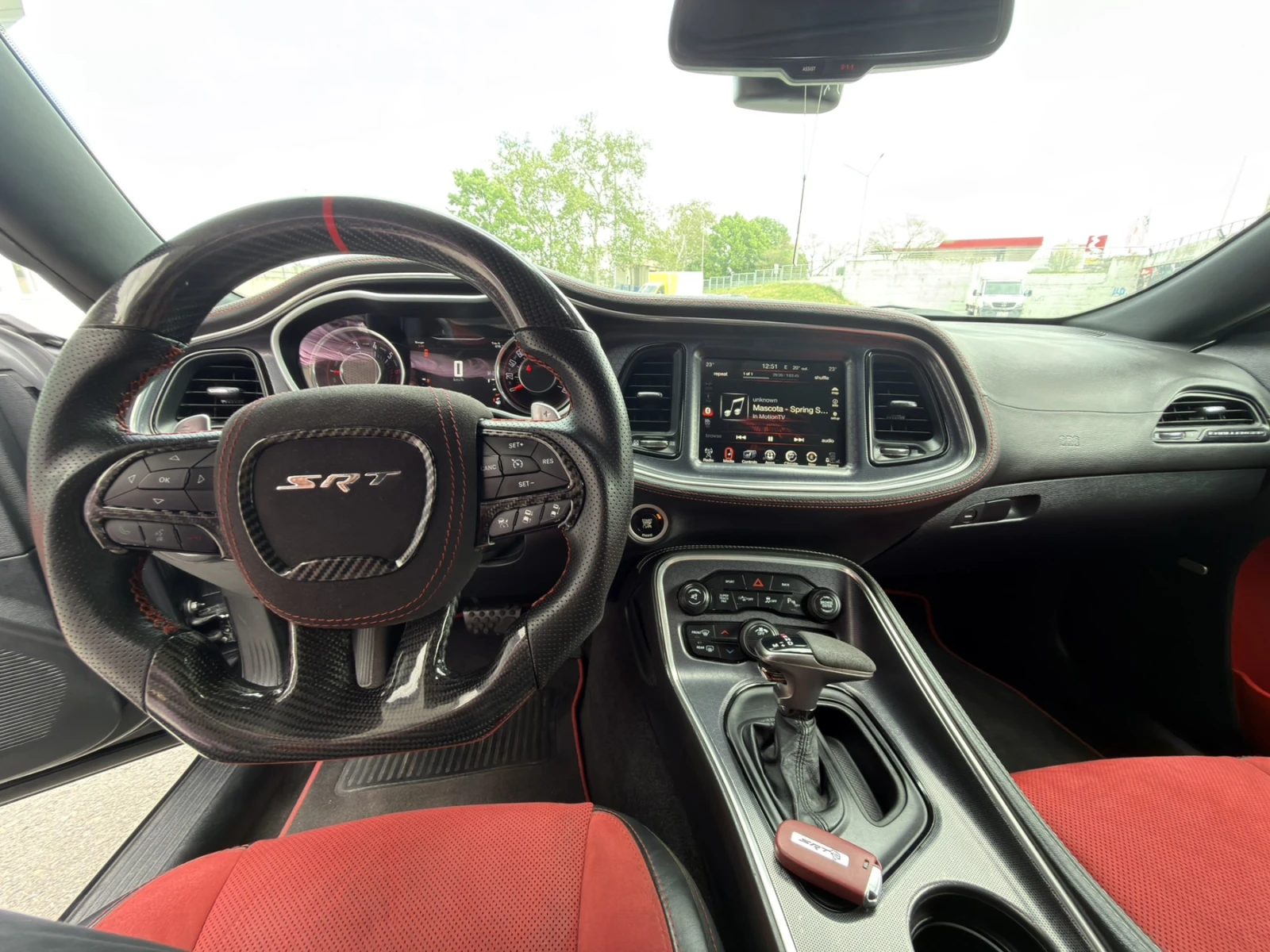 Dodge Challenger 6.4 HEMI ScatPack, снимка 14 - Автомобили и джипове - 54495913
