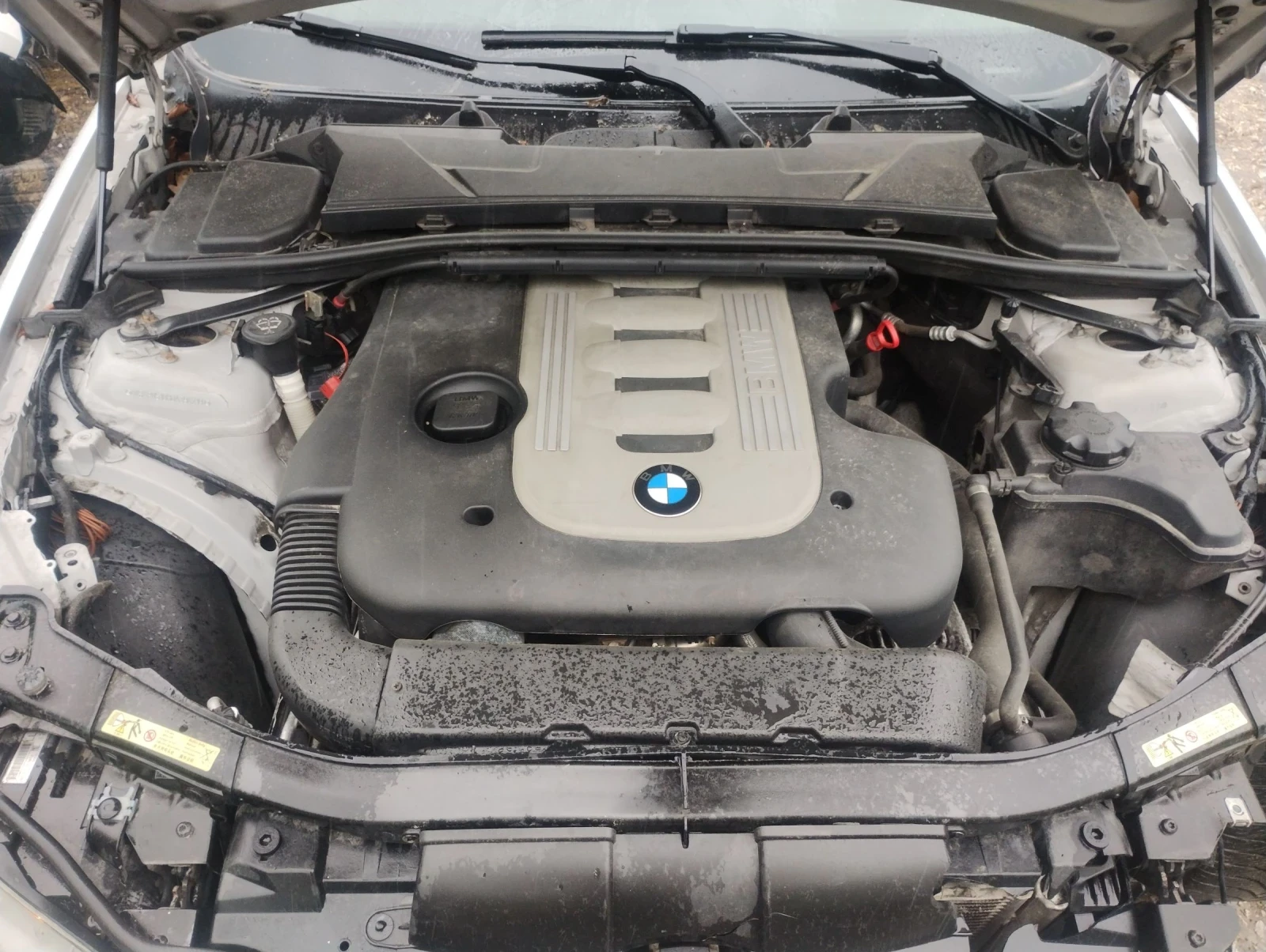 BMW 330, снимка 4 - Автомобили и джипове - 54513577