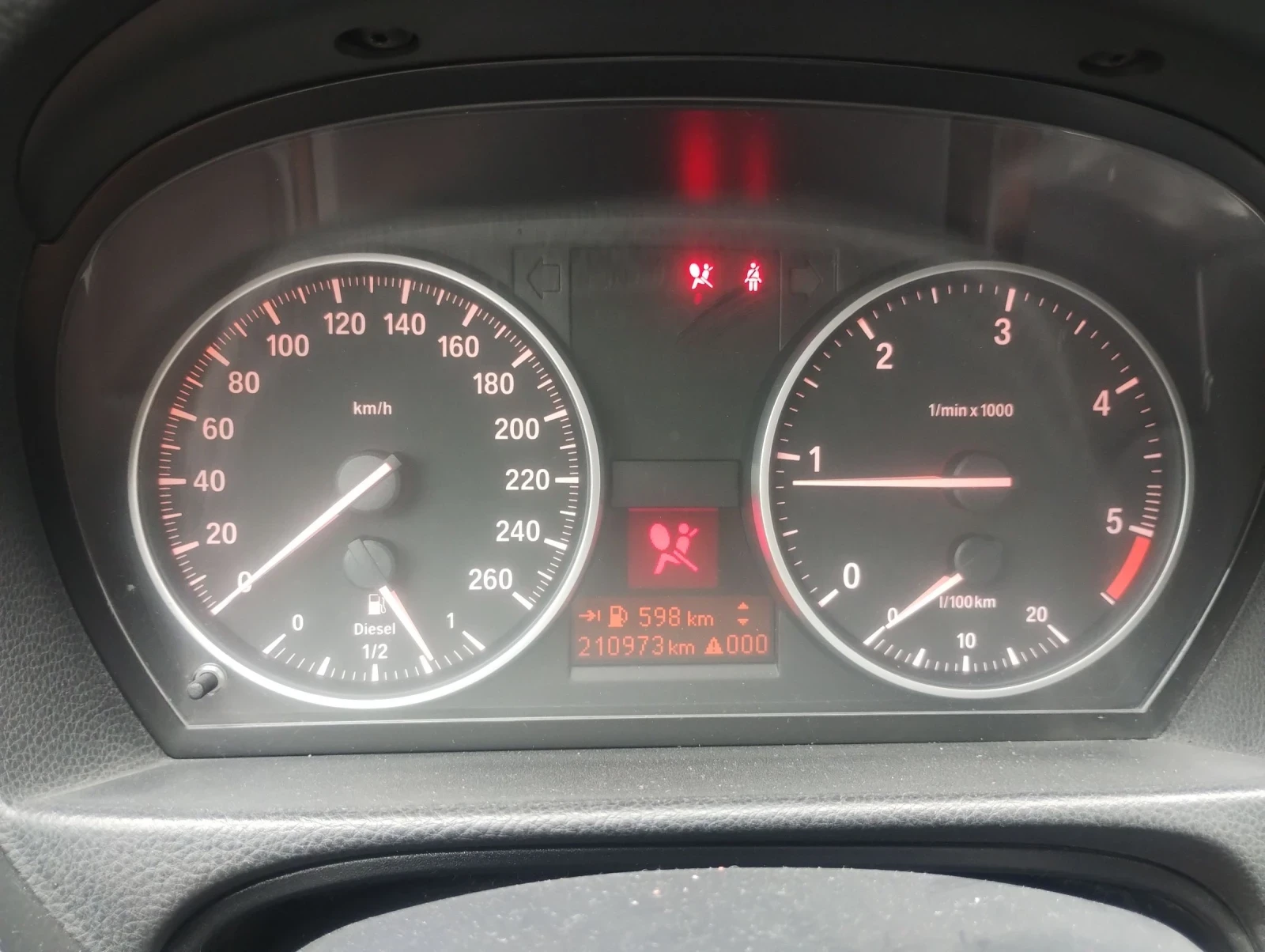 BMW 330, снимка 7 - Автомобили и джипове - 54513577