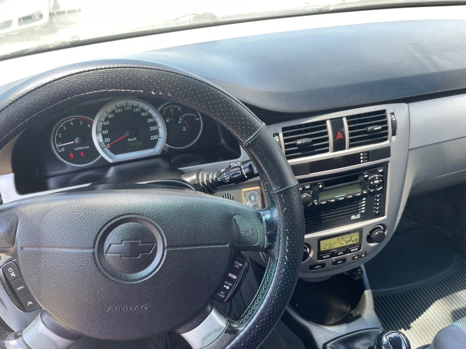 Chevrolet Lacetti седан, снимка 12 - Автомобили и джипове - 54667514