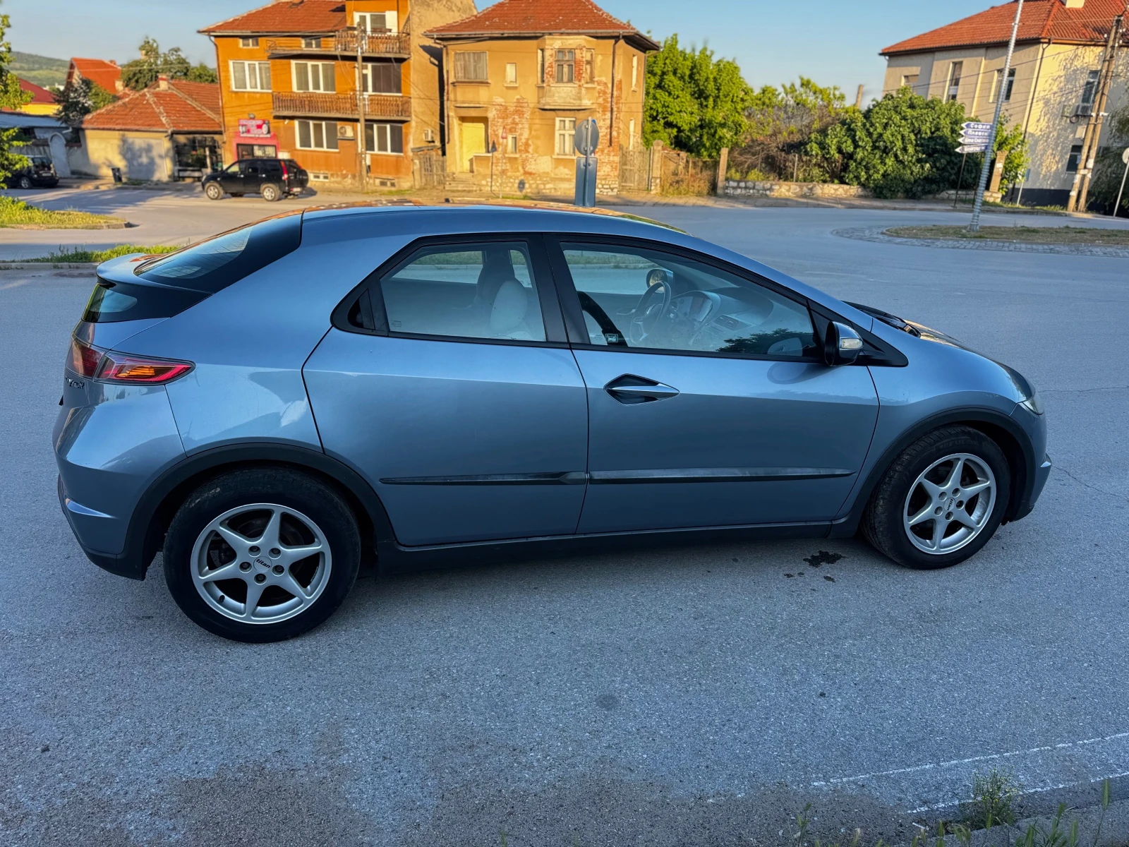 Honda Civic 1.8Vtec-140* KLIMA* NOV VNOS* , снимка 5 - Автомобили и джипове - 54755225