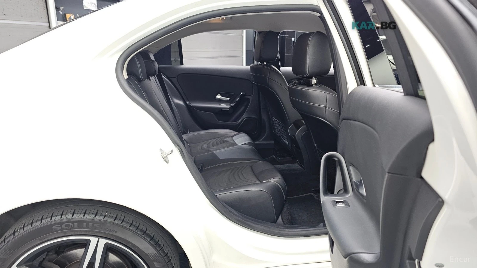Mercedes-Benz A 250 4MATIC* ПОДГРЕВ* КАМЕРА* LANE* ASSIST* KEYLESS* , снимка 10 - Автомобили и джипове - 54859144