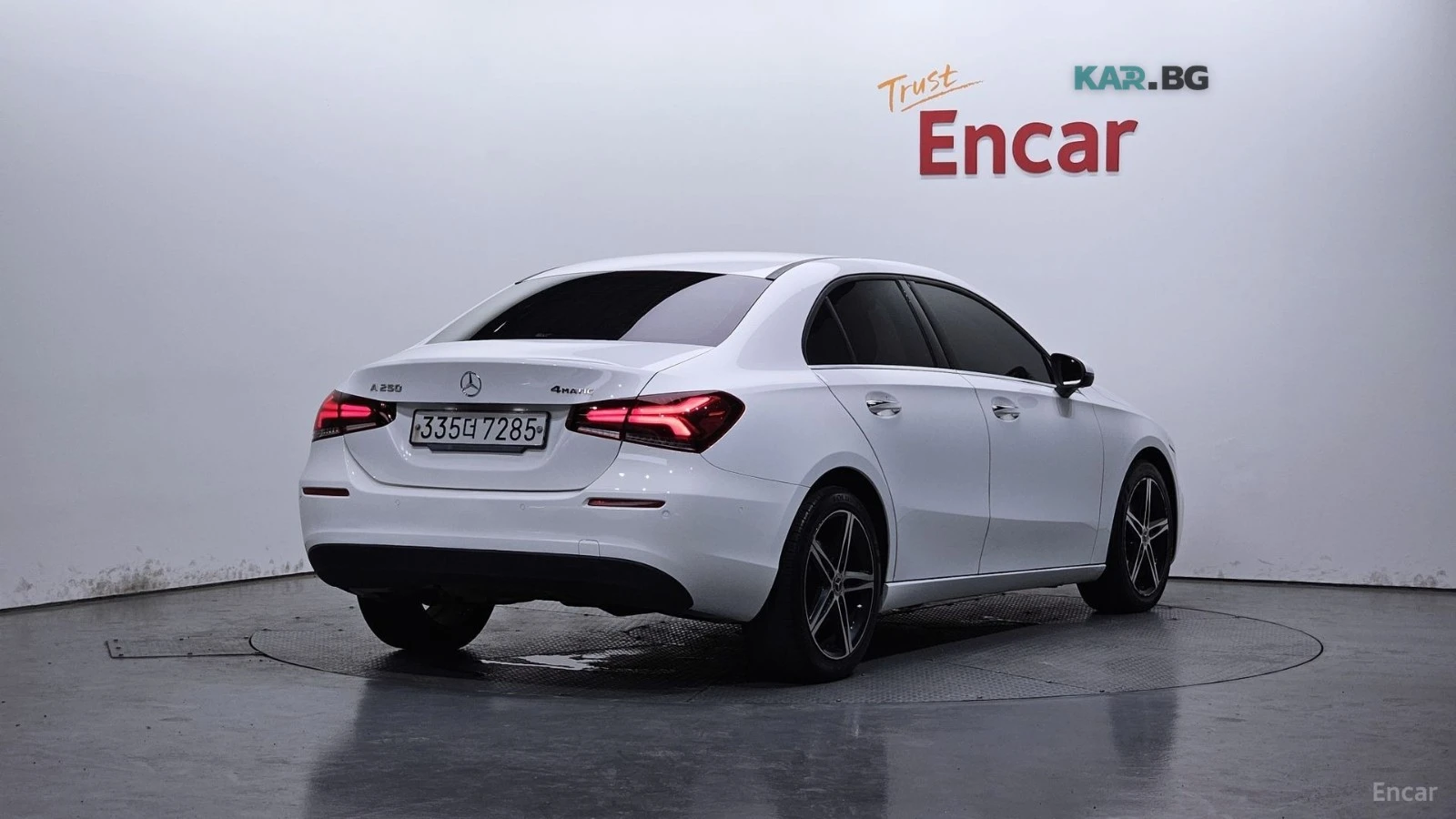 Mercedes-Benz A 250 4MATIC* ПОДГРЕВ* КАМЕРА* LANE* ASSIST* KEYLESS* , снимка 3 - Автомобили и джипове - 54859144