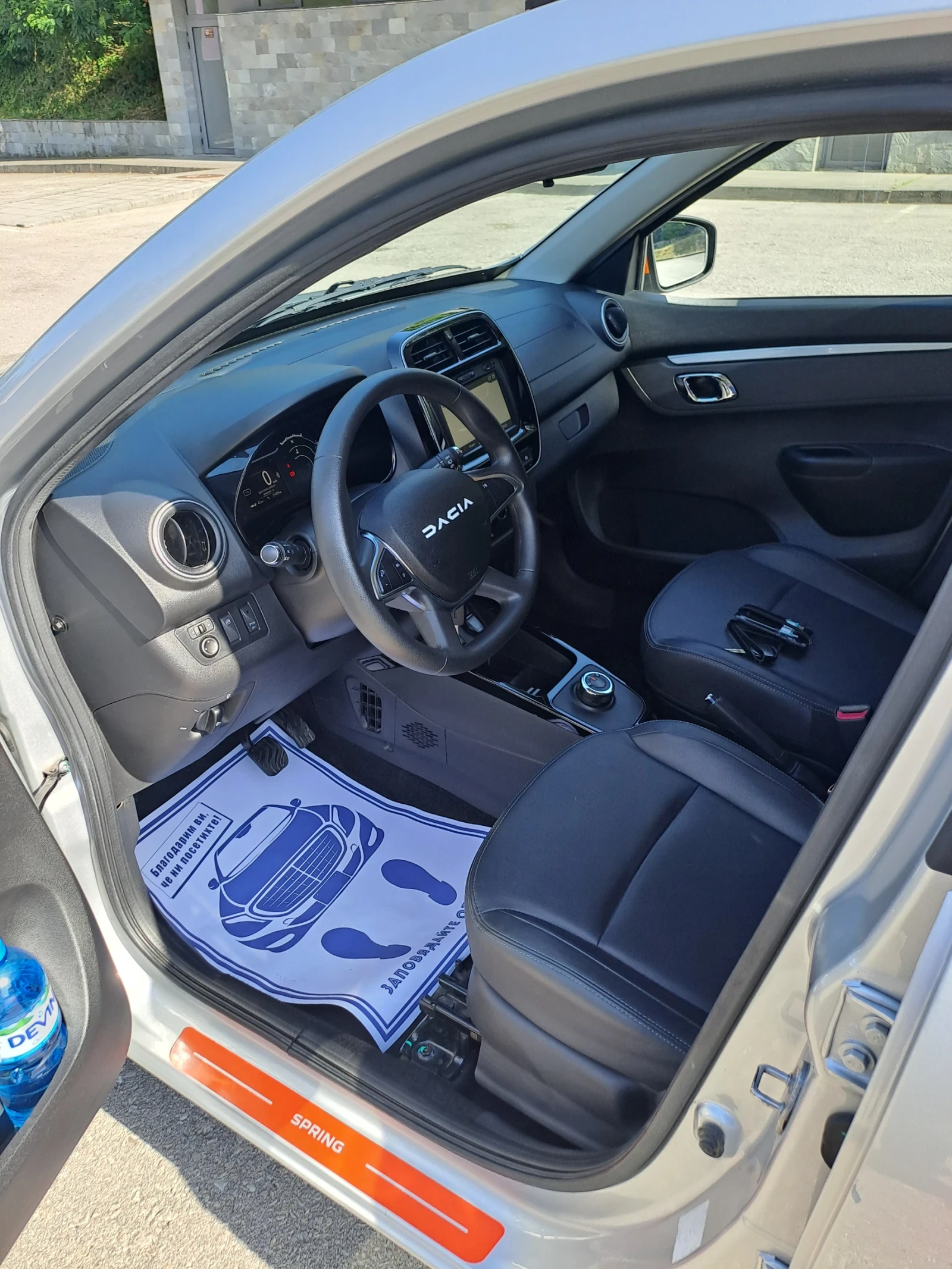Dacia Spring, снимка 9 - Автомобили и джипове - 55105840