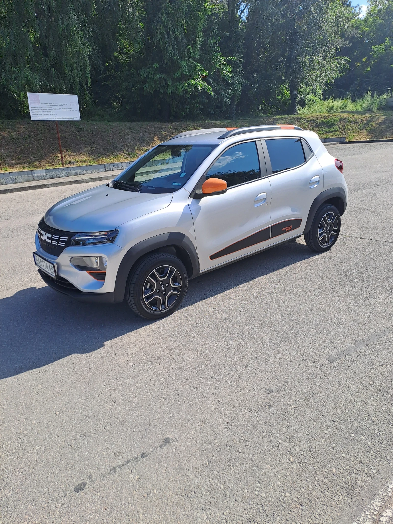 Dacia Spring, снимка 3 - Автомобили и джипове - 55105840