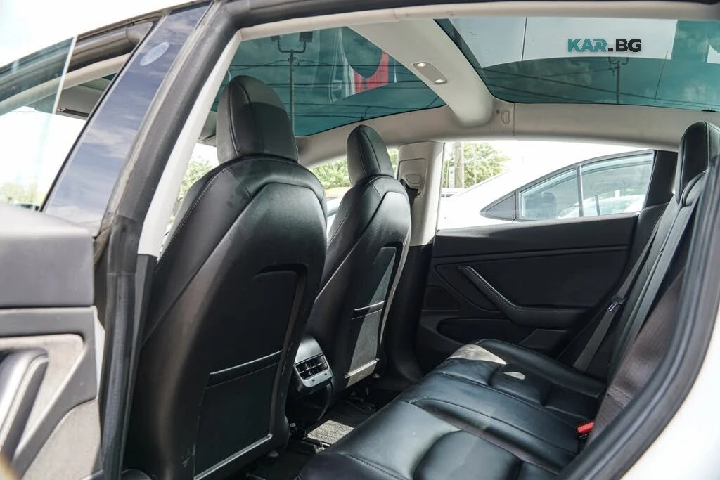 Tesla Model 3 LONG RANGE AWD* PANORAMA* ПОДГРЕВ* КРАЙНА ЦЕНА* , снимка 12 - Автомобили и джипове - 55942686
