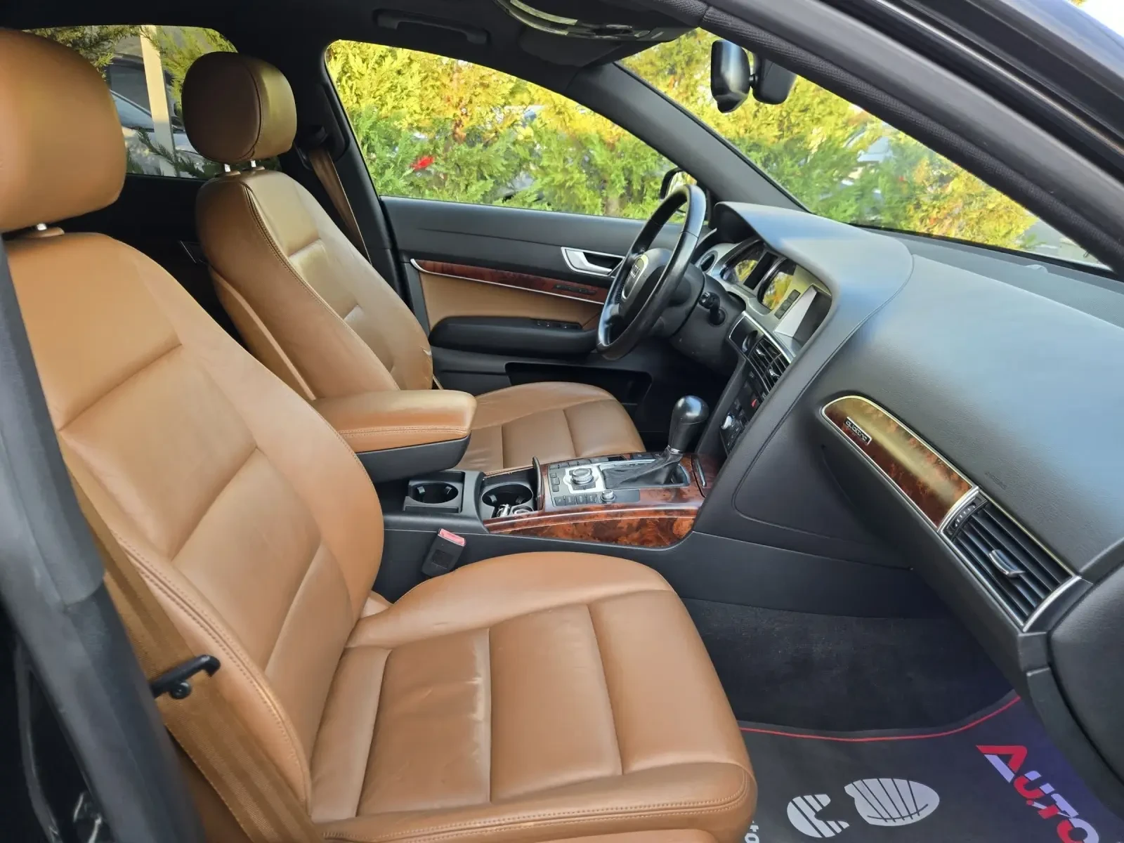 Audi A6 3.0TDI-233кс= АВТОМАТ= КСЕНОН= ШИБЕДАХ= ПОДГРЕВ, снимка 14 - Автомобили и джипове - 56087320