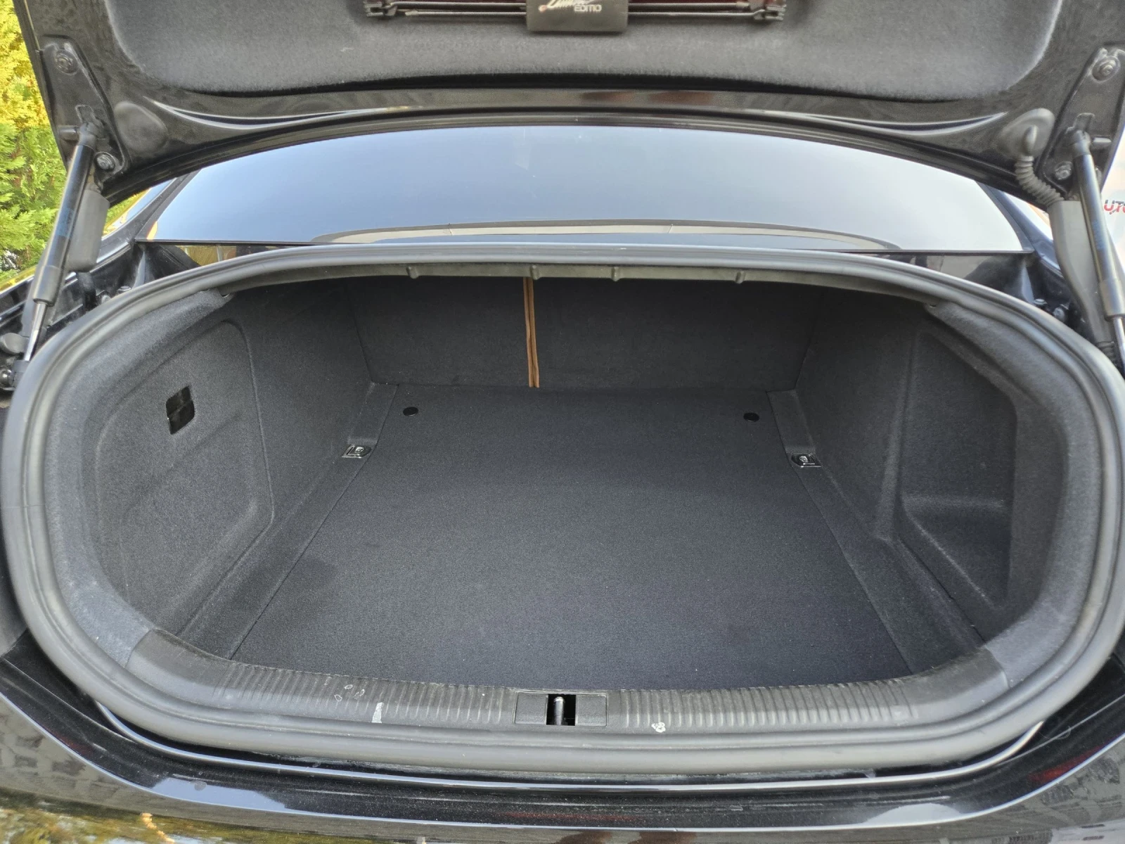 Audi A6 3.0TDI-233кс= АВТОМАТ= КСЕНОН= ШИБЕДАХ= ПОДГРЕВ, снимка 10 - Автомобили и джипове - 56087320