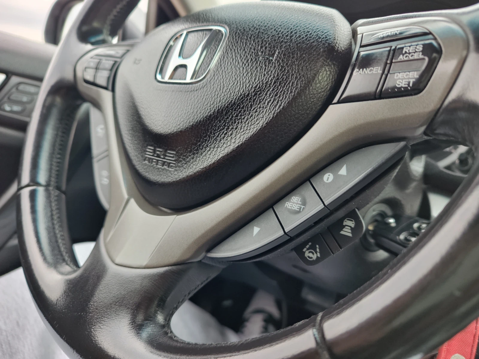 Honda Accord Honda Accord 2.2 i-DTEC Executive | 150 к.с. , снимка 8 - Автомобили и джипове - 56318569