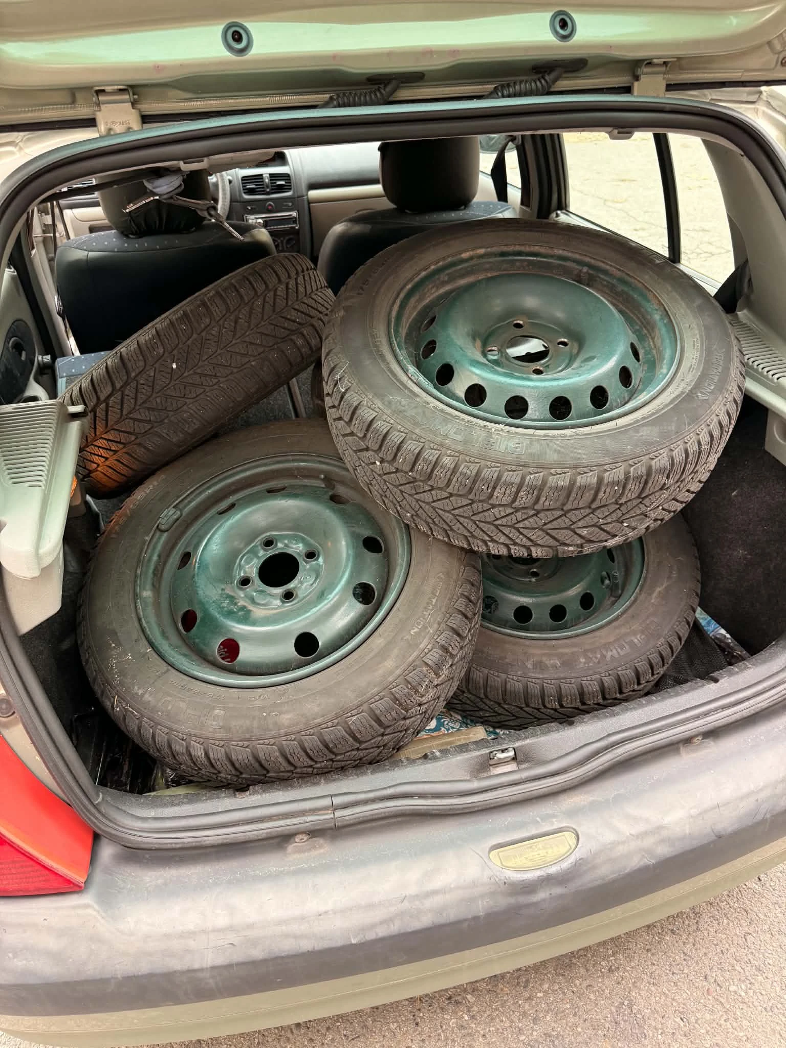 Renault Clio 1.2, снимка 6 - Автомобили и джипове - 56705319