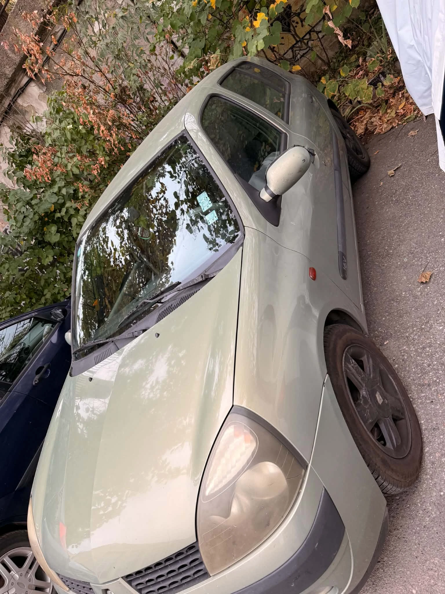 Renault Clio 1.2, снимка 2 - Автомобили и джипове - 56705319