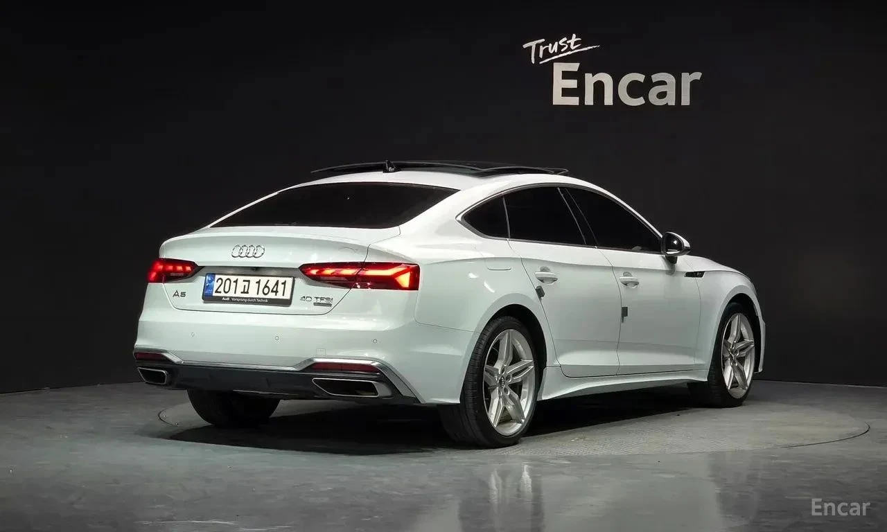 Audi A5, снимка 2 - Автомобили и джипове - 56727769
