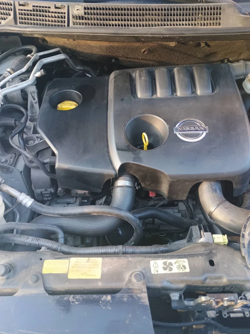 Nissan Qashqai, снимка 9 - Автомобили и джипове - 48934196