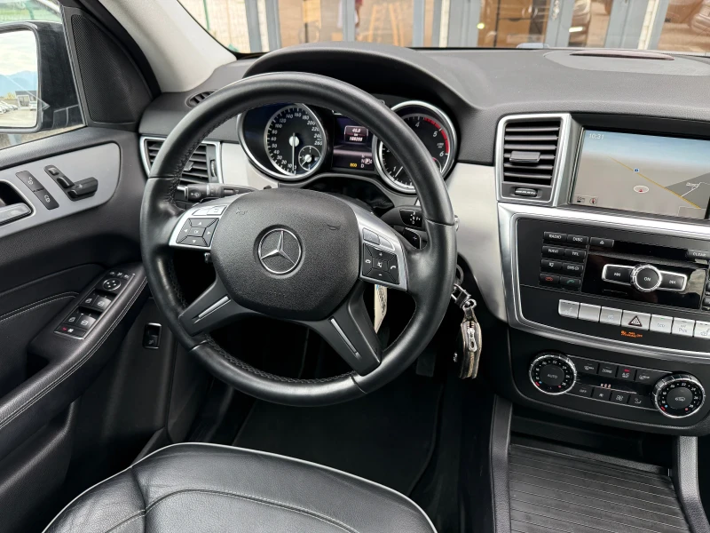 Mercedes-Benz ML 350 350 BlueTEC 4MATIC Реални КИЛОМЕТРИ! ПЕРФЕКТЕН!, снимка 8 - Автомобили и джипове - 51834908
