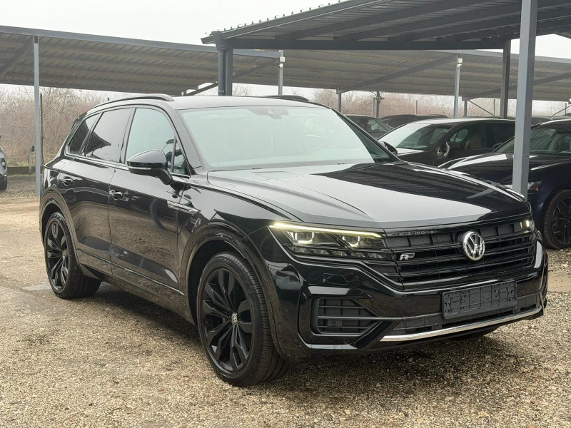 VW Touareg R-Line/3.0TDI/Navi, снимка 3 - Автомобили и джипове - 53463578