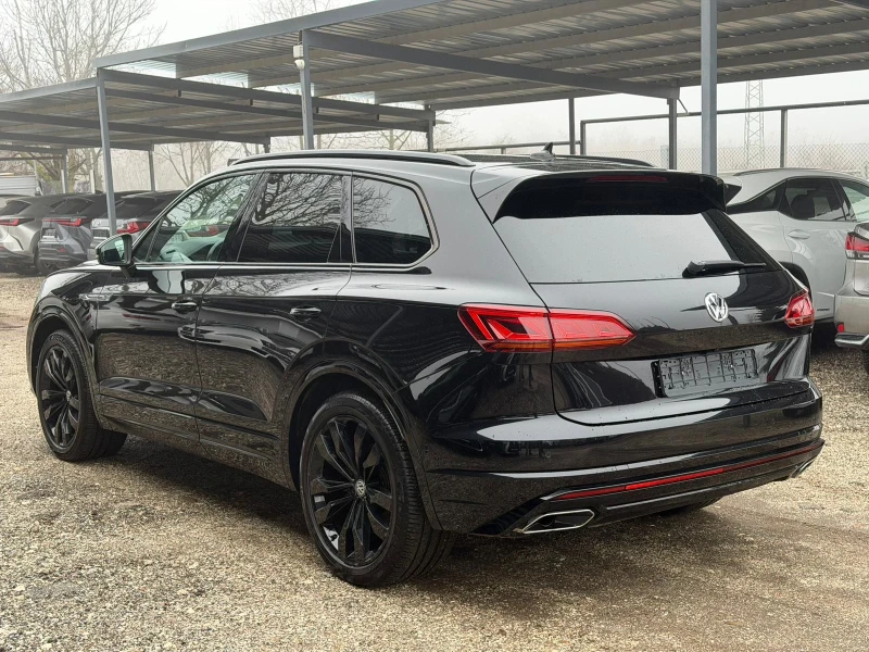 VW Touareg R-Line/3.0TDI/Navi, снимка 7 - Автомобили и джипове - 53463578