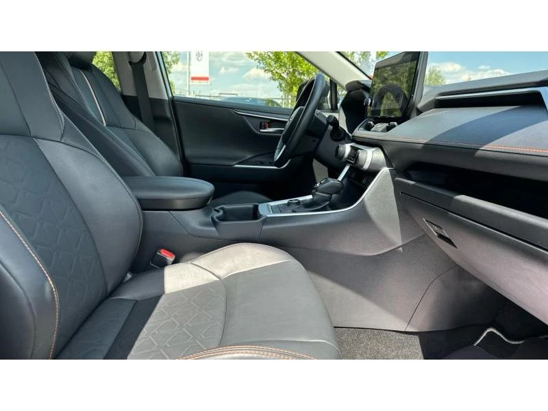 Toyota Rav4 RAV4 2.5 HSD ADVENTUTE AWD - изображение 6
