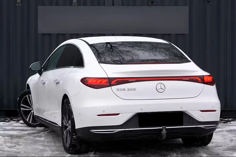 Mercedes-Benz EQE 300, снимка 3 - Автомобили и джипове - 54362499