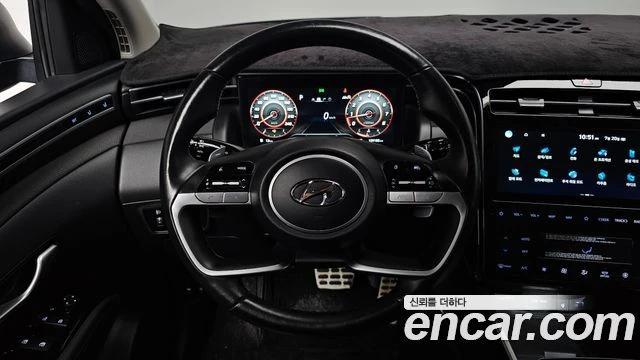 Hyundai Tucson 1.6 TURBO | 360| PANO| DIST| ПАМЕТ| ОБДУХ| DIGITAL, снимка 4 - Автомобили и джипове - 55925681