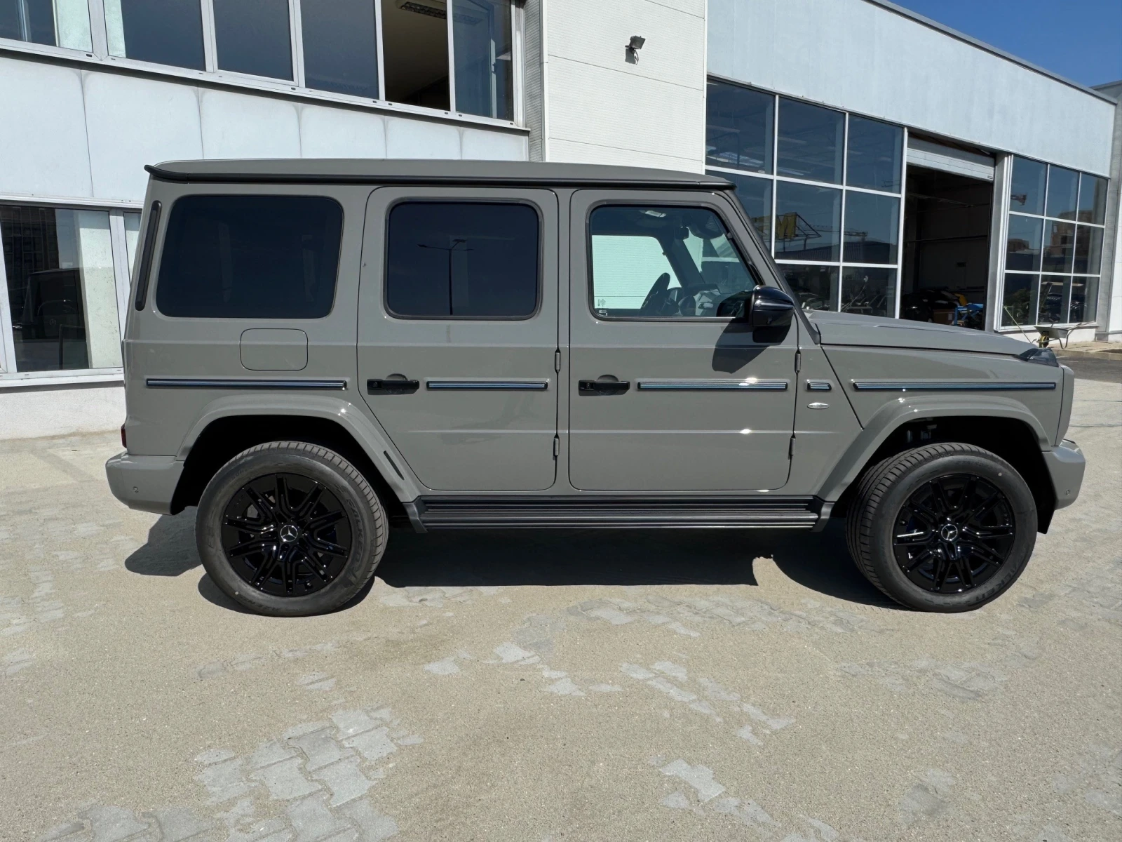 Mercedes-Benz G 580 EQ - изображение 5