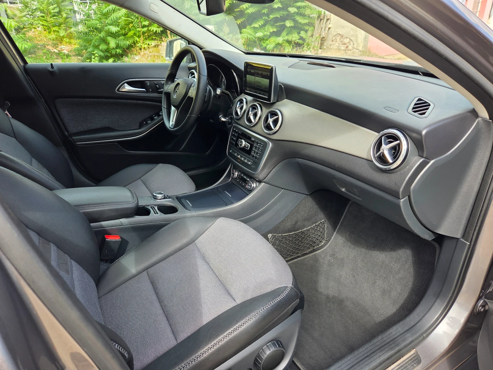 Mercedes-Benz GLA 200 CDI | Mobile.bg   12