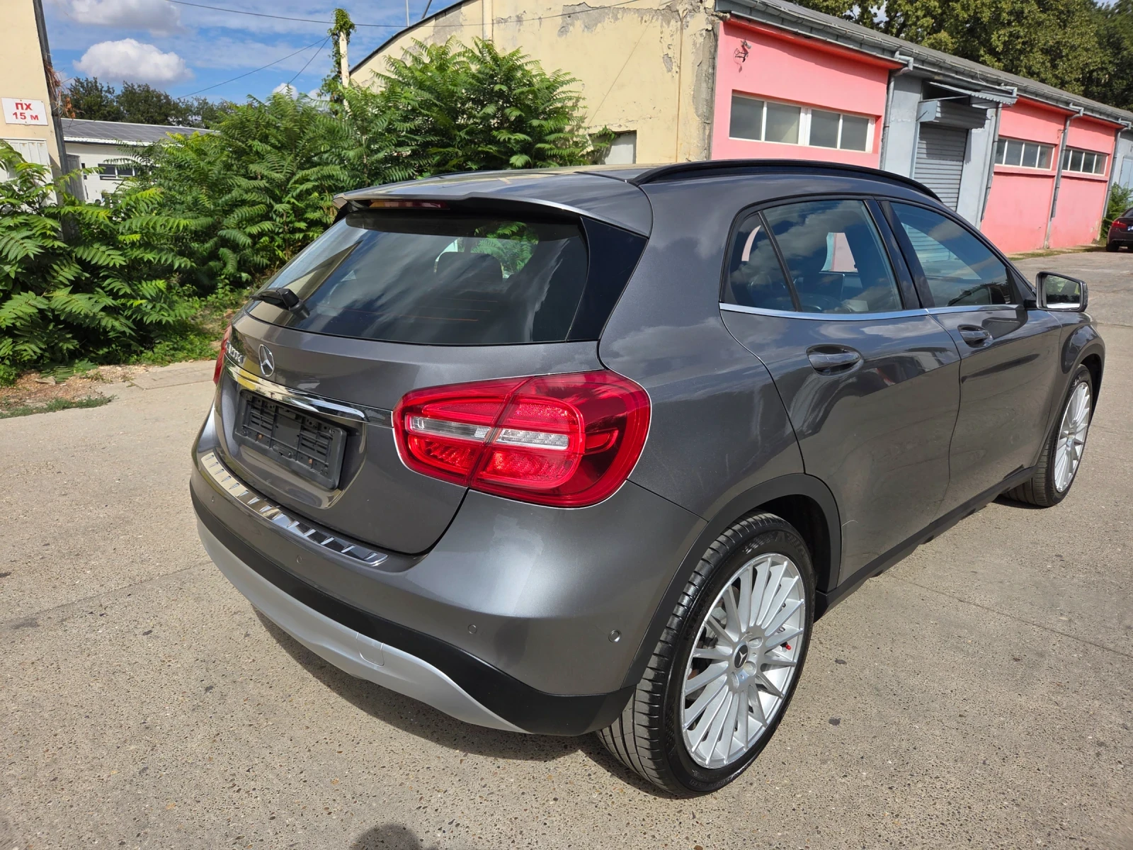 Mercedes-Benz GLA 200 CDI - изображение 4