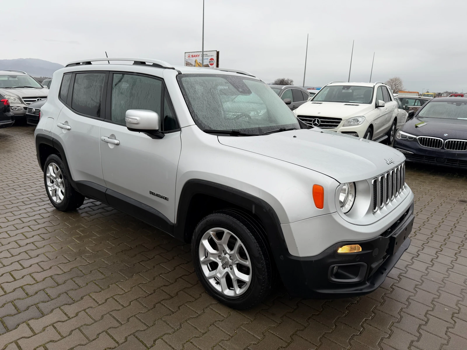 Jeep Renegade 2.0M-JET 4WD AVTOMAT/NAVI/KAMERA EURO 6 - изображение 4