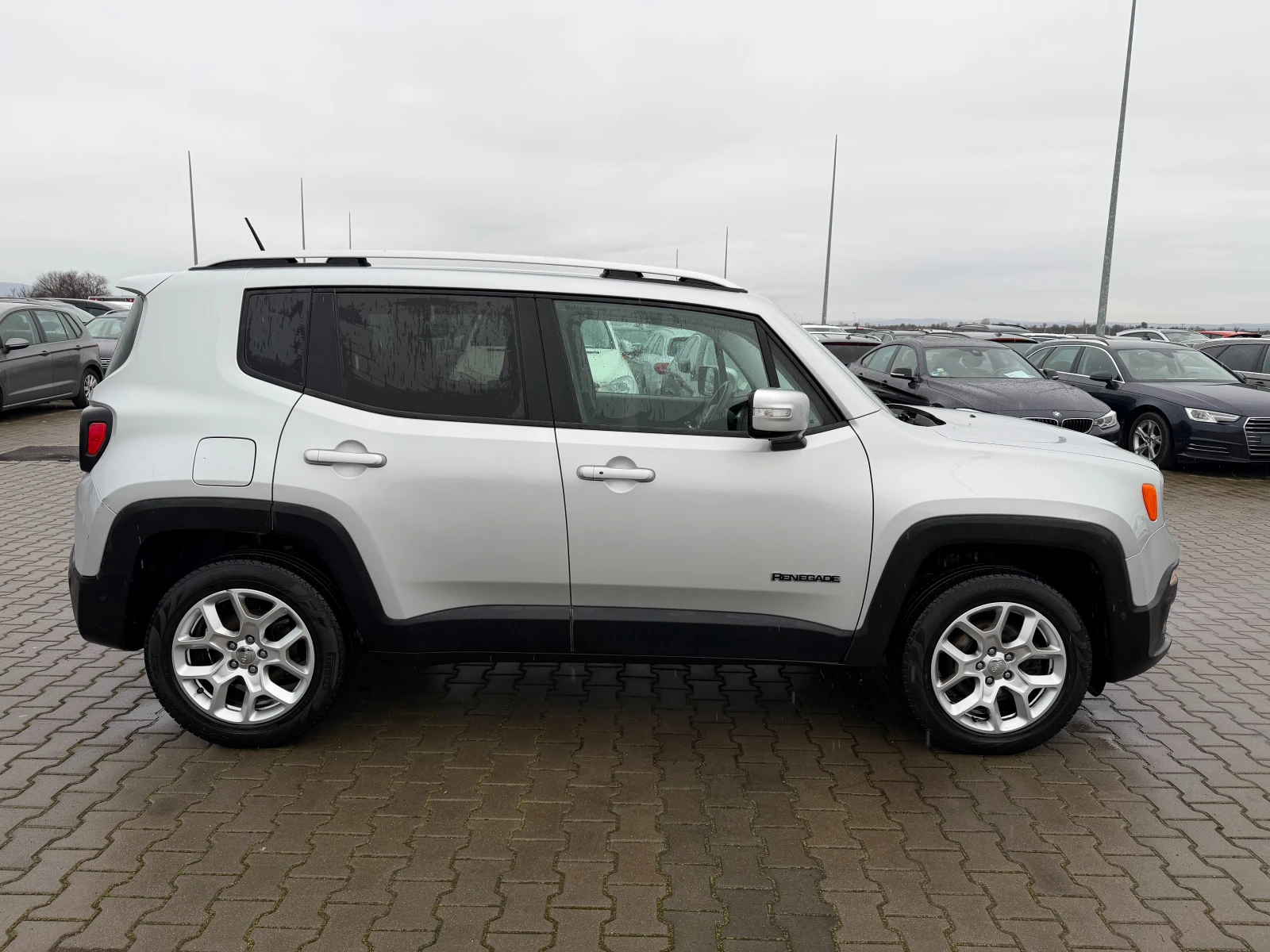 Jeep Renegade 2.0M-JET 4WD AVTOMAT/NAVI/KAMERA EURO 6 - изображение 5