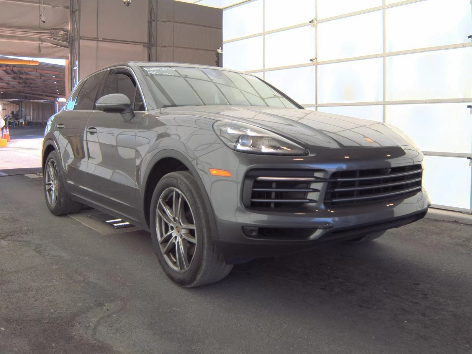 Porsche Cayenne | 360 КАМЕРИ | ПАНОРАМА | MATRIX | KEYLESS - изображение 3