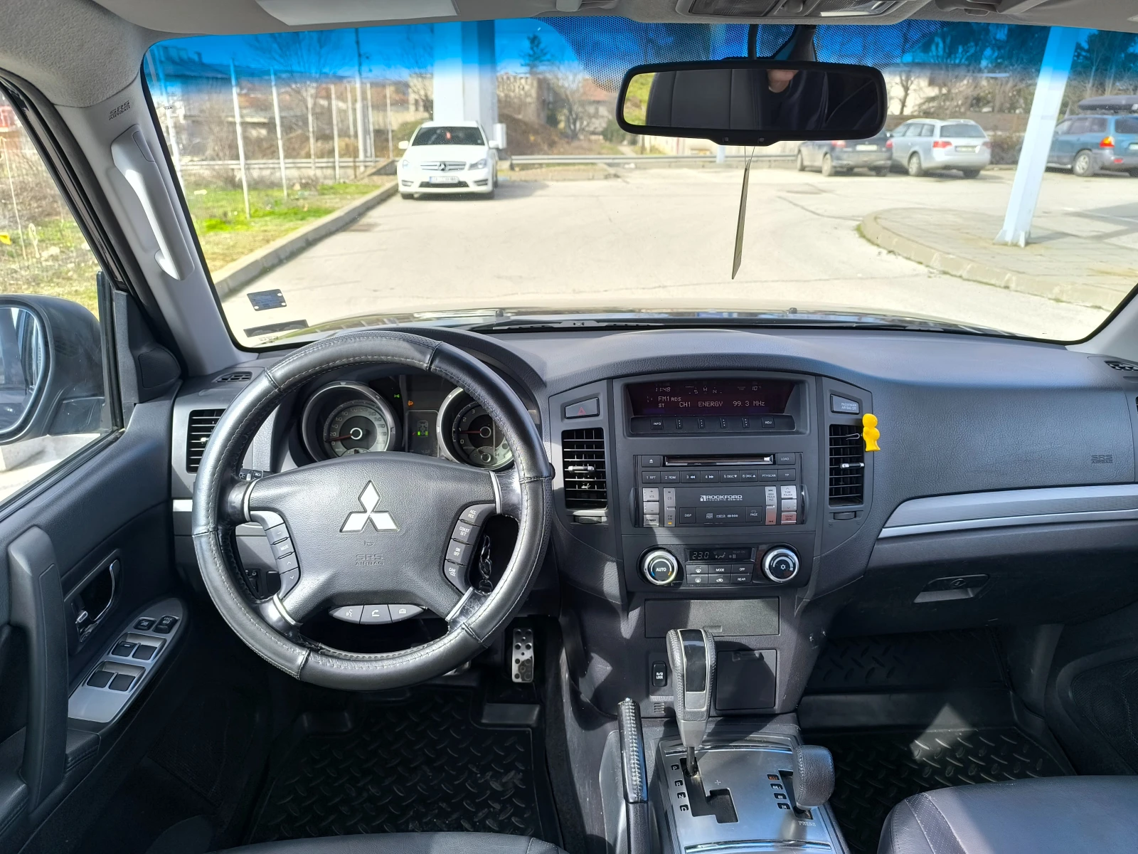 Mitsubishi Pajero 3.2 | Mobile.bg � ����������� 7