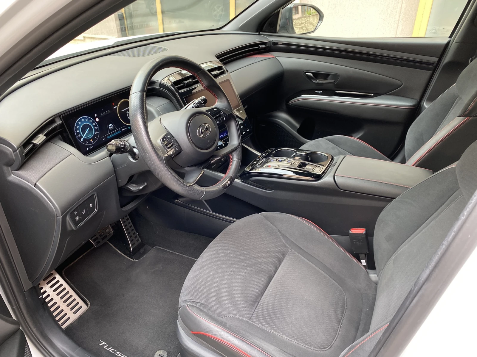 Hyundai Tucson 1.6 T-GDI /MHEV /N LineStyle/ 4x4/Гаранция 2027 , снимка 10 - Автомобили и джипове - 53728414