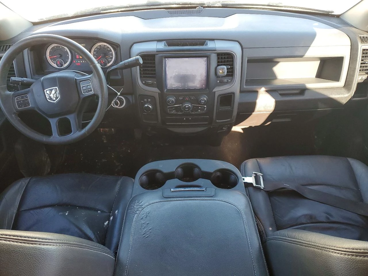 Dodge RAM 1500 5.7l Ram Trucks 1500 Classic Tradesman, снимка 8 - Автомобили и джипове - 53791322