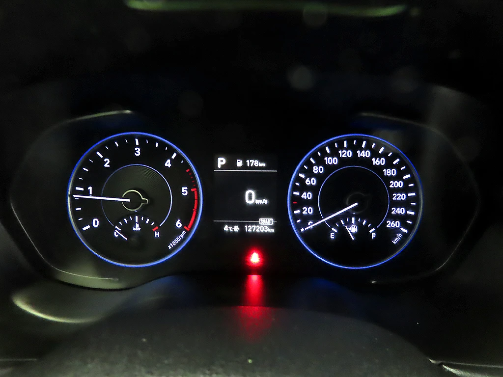 Hyundai Palisade CALLIGRAPHY / DISTRONIC / ОБДУХВАНЕ / 360 / ПАНО, снимка 8 - Автомобили и джипове - 53930264