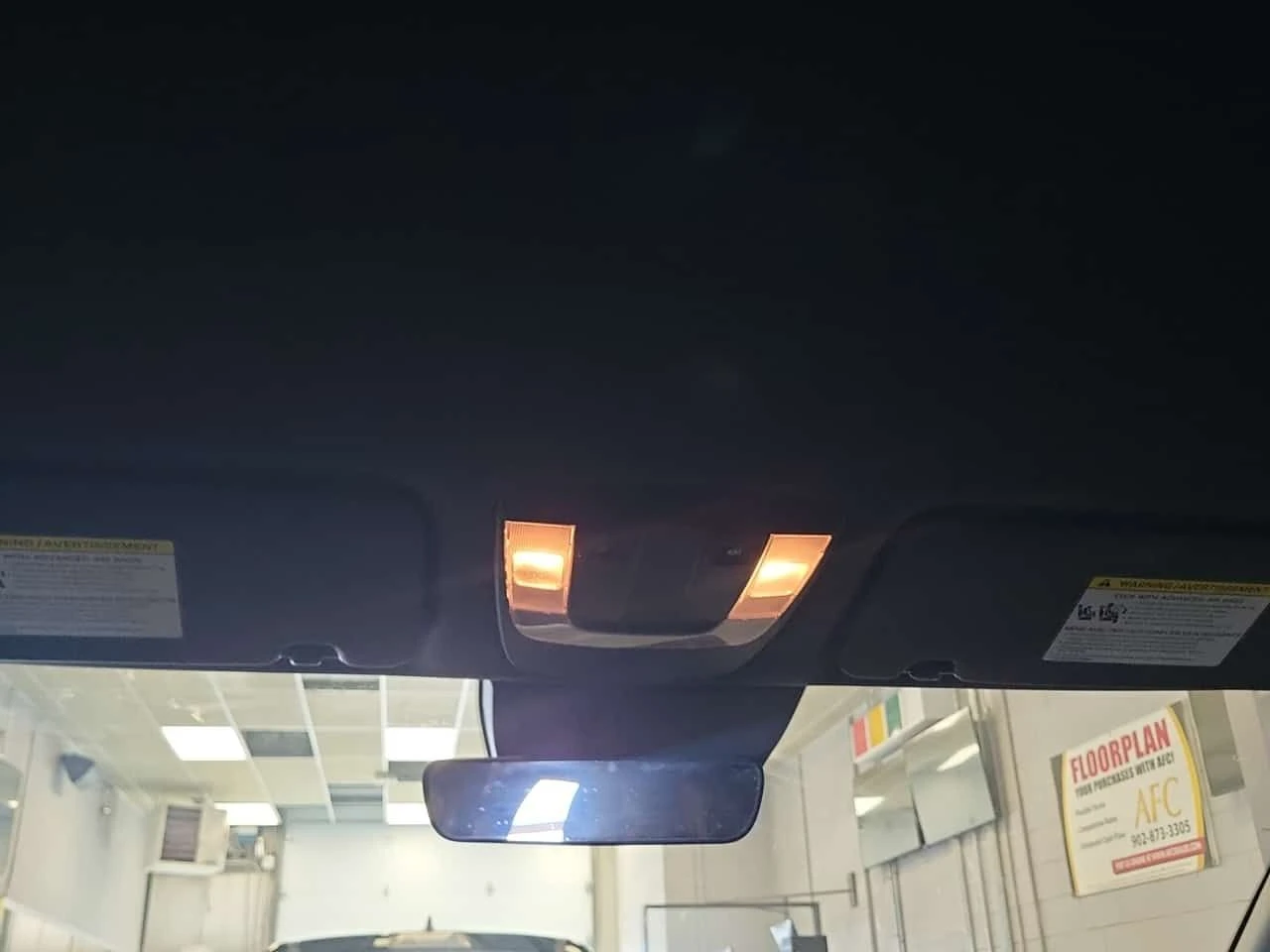 Kia Sportage X LINE/CARFAX/Подгрев/2 Ключа/, снимка 11 - Автомобили и джипове - 54445733