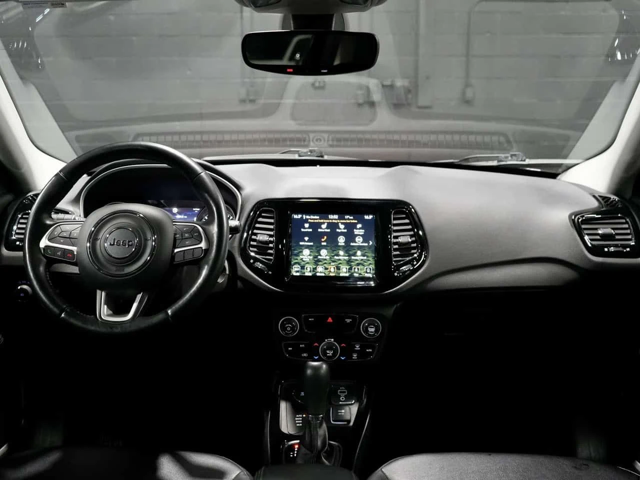 Jeep Compass * Longitude, North, Latitude * CARFAX * ���� �� �� | Mobile.bg � ����������� 9