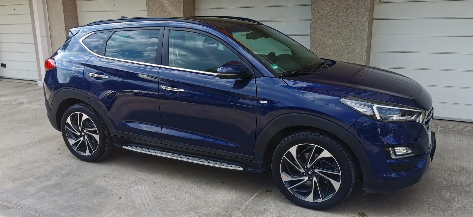 Hyundai Tucson 2.0CRDI PREMIUM, снимка 5 - Автомобили и джипове - 54892717