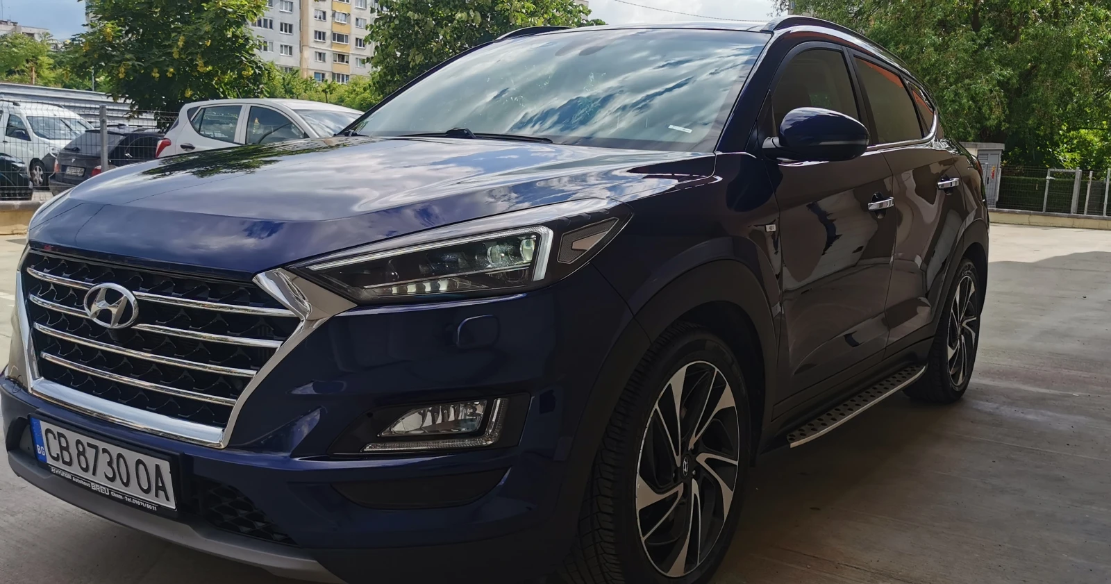 Hyundai Tucson 2.0CRDI PREMIUM, снимка 9 - Автомобили и джипове - 54892717