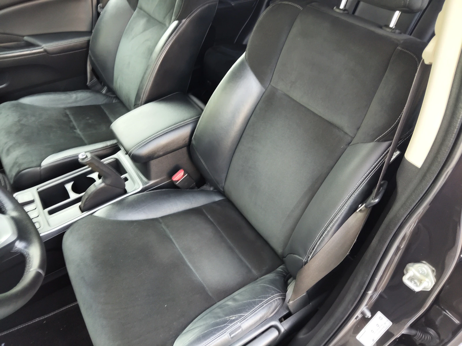 Honda Cr-v 1, 6D 160ps 4x4 EXECUTIVE, снимка 7 - Автомобили и джипове - 55197465