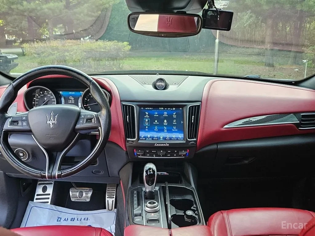 Maserati Levante * 3.0 AWD Sport * ЦЕНА ДО БГ, снимка 10 - Автомобили и джипове - 56086080