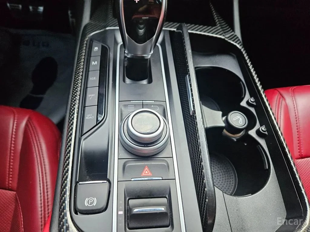 Maserati Levante * 3.0 AWD Sport * ЦЕНА ДО БГ, снимка 9 - Автомобили и джипове - 56086080