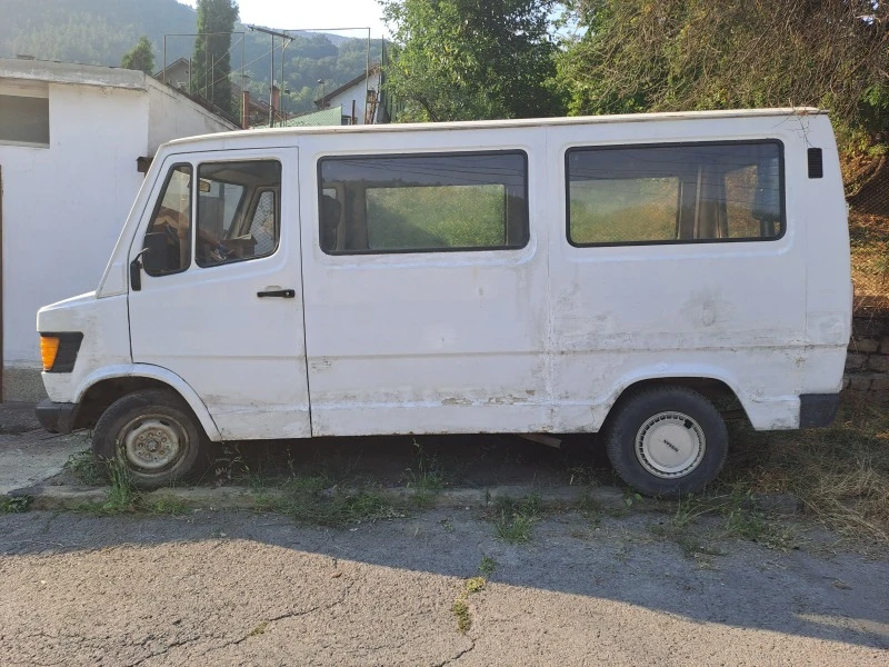 Mercedes-Benz 207, снимка 4 - Бусове и автобуси - 46590454