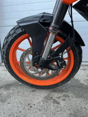 Ktm Duke 125cc, снимка 2