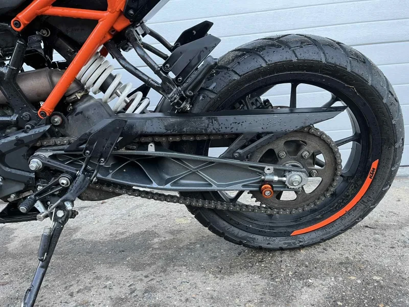 Ktm Duke 125cc, снимка 5 - Мотоциклети и мототехника - 52378435