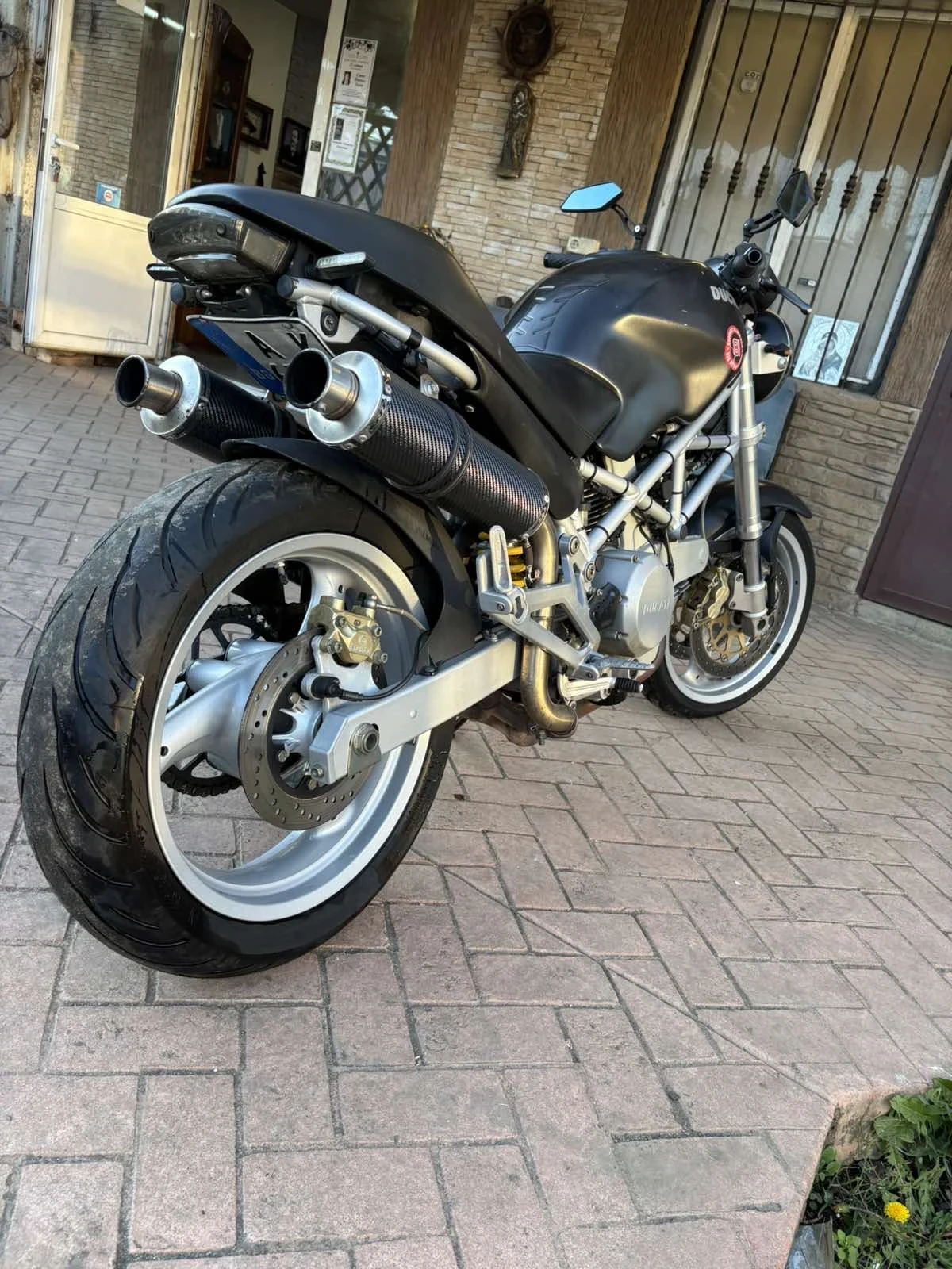 Ducati Monster  - изображение 2