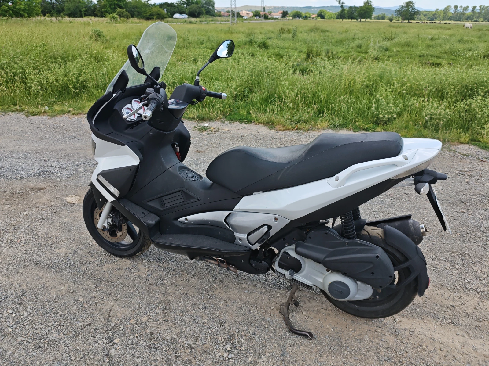 Aprilia Sr Sr300Max, снимка 6 - Мотоциклети и мототехника - 54957363