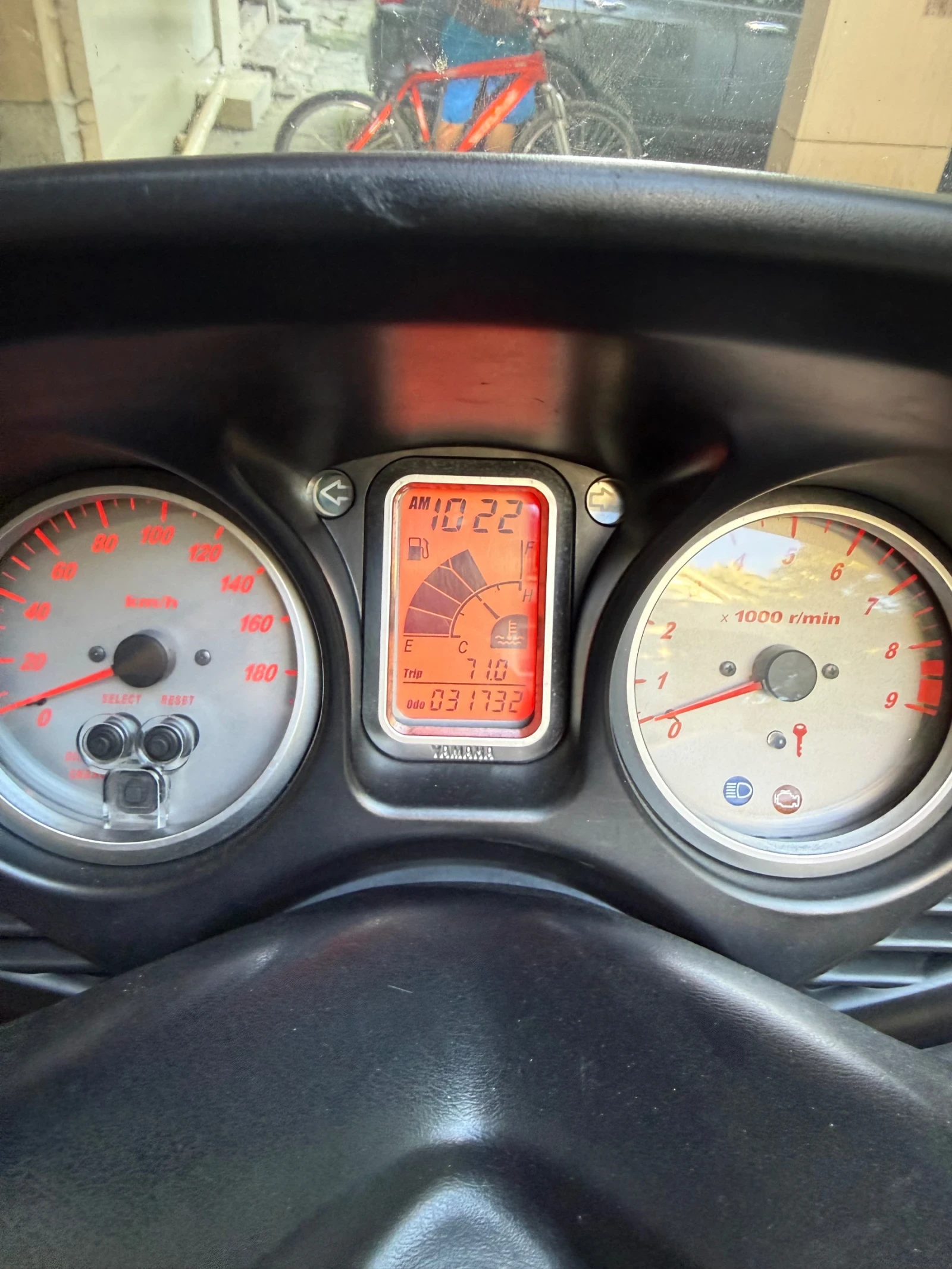 Yamaha T-max, снимка 7 - Мотоциклети и мототехника - 55001988