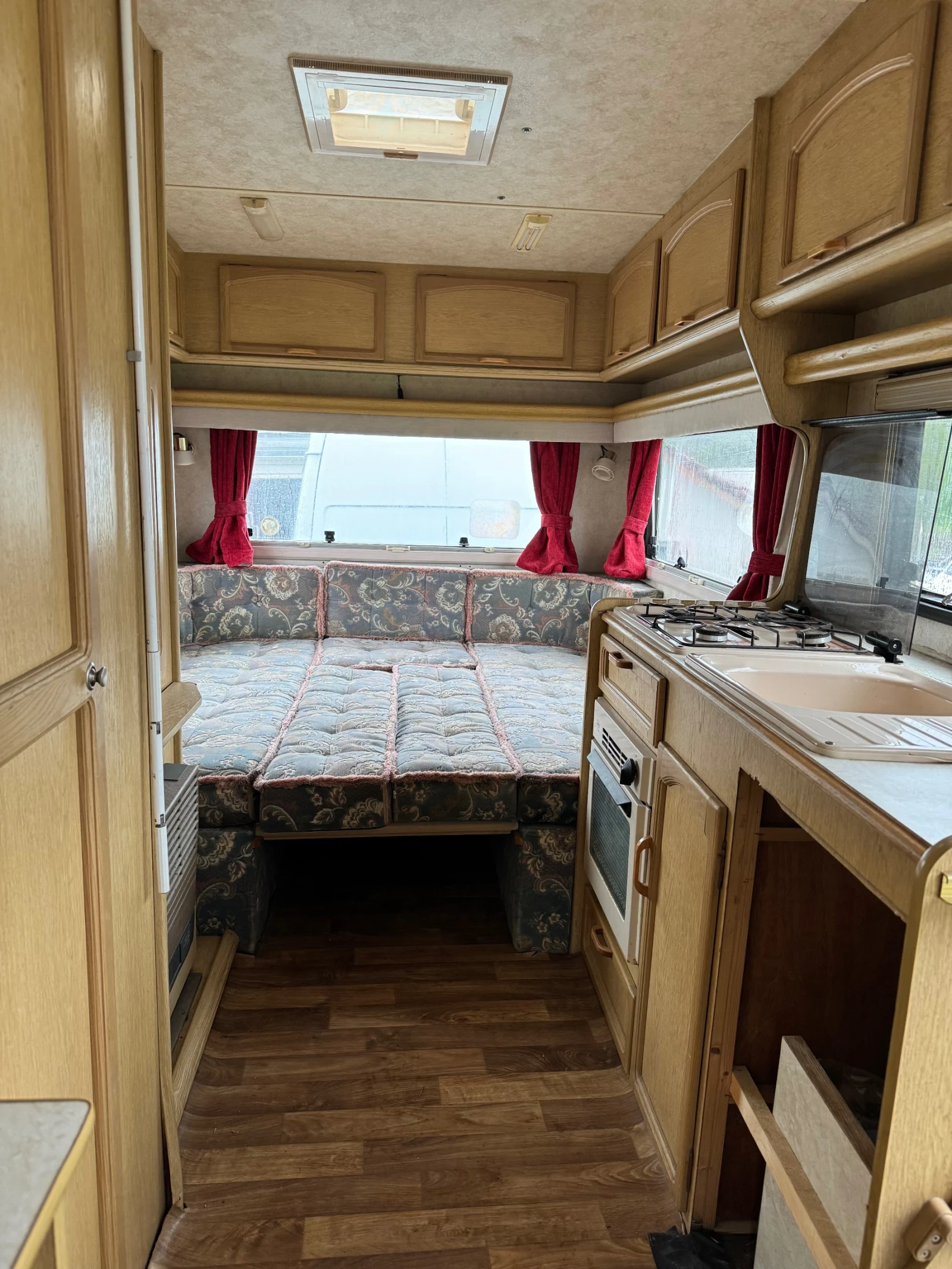 Кемпер Ford 2.5D 83к.с, снимка 7 - Каравани и кемпери - 54543927