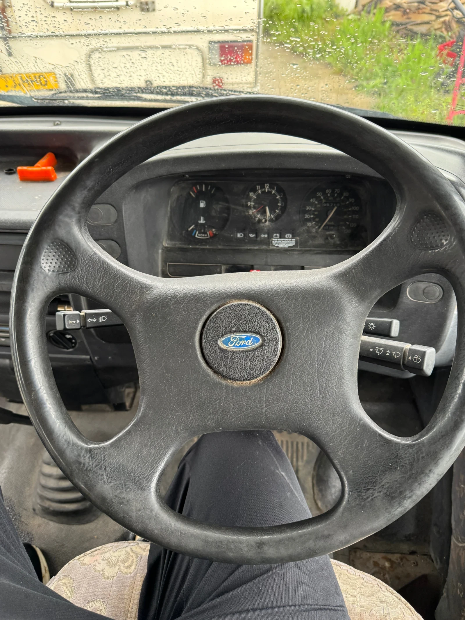 Кемпер Ford 2.5D 83к.с, снимка 5 - Каравани и кемпери - 54543927