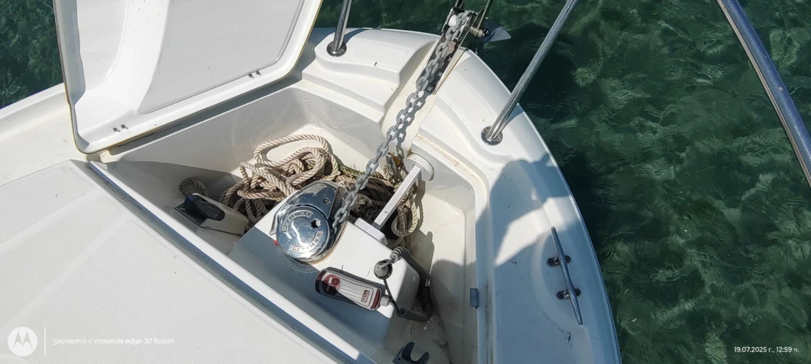 Моторна яхта Beneteau Антарес - изображение 8